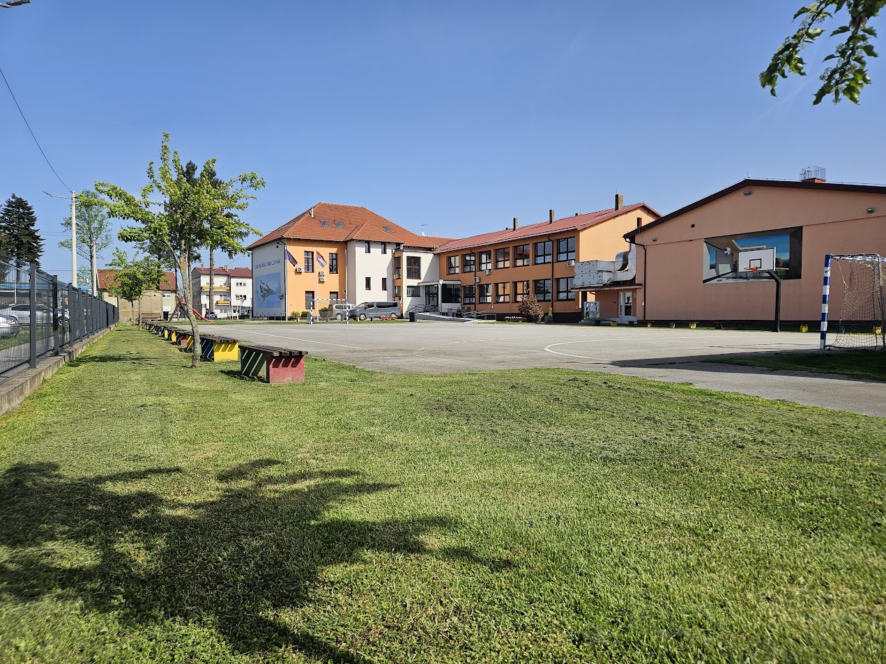 OŠ Mate Lovraka Veliki Grđevac