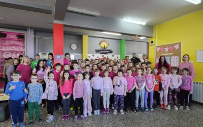 DAN RUŽIČASTIH MAJICA